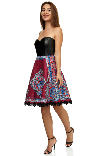 Comino Couture modernes, ärmelloses Kleid mit Lederoberteil und Spitze